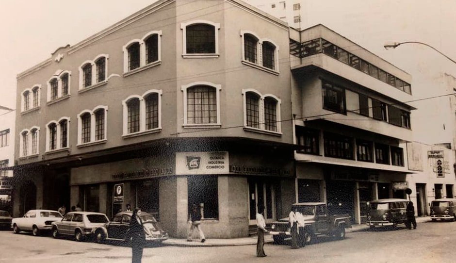 História